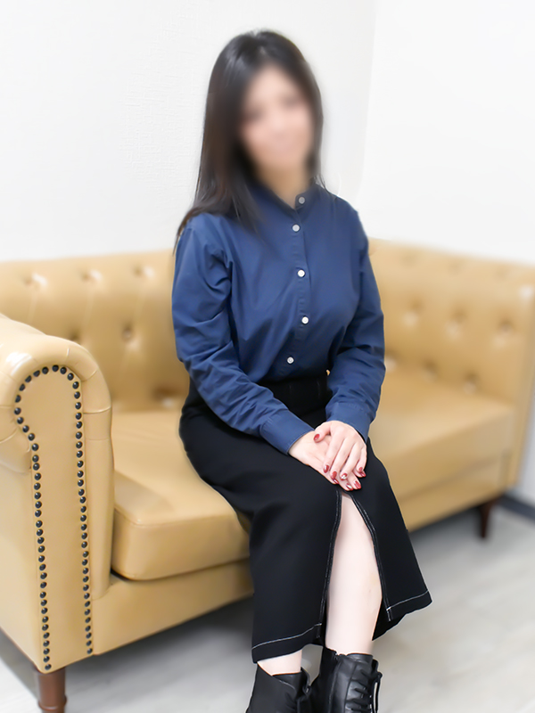 池袋人妻デリヘル【熟女の風俗最終章 池袋店】 えりな