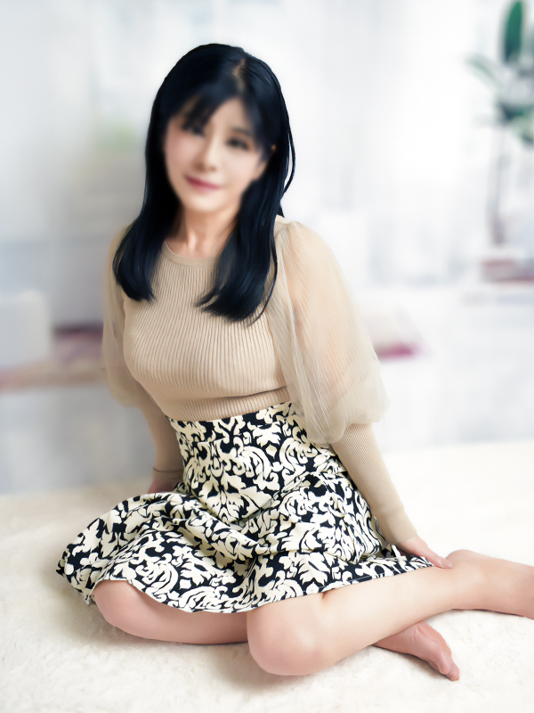 池袋人妻デリヘル【熟女の風俗最終章 池袋店】 まゆこ